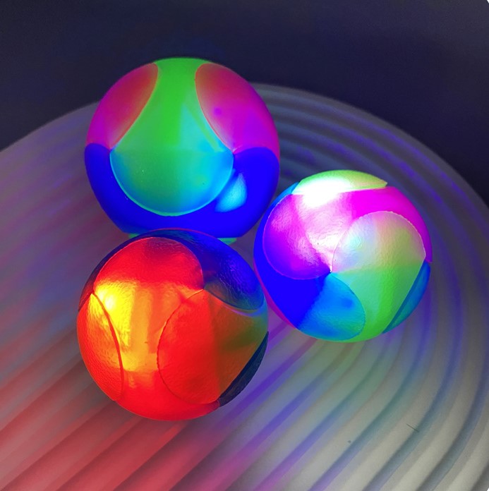 Dog Toy Lightening LED Flashing Tri-Spin Bounce Ball