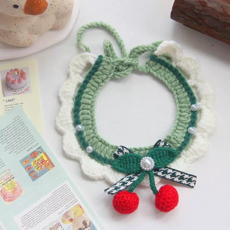 Knitted Pet Cat Dog Scarf/Pet Bib/Pet Tie